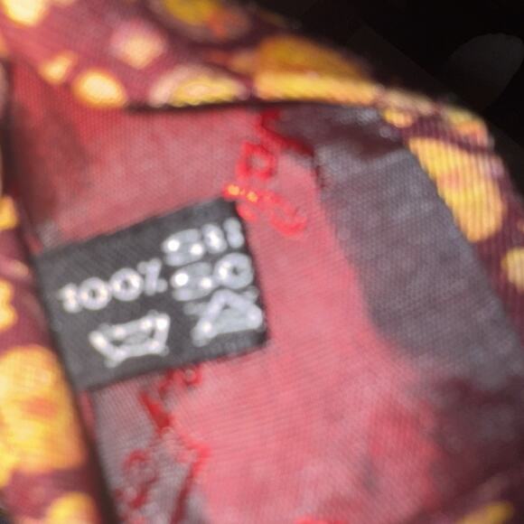 Salvatore Ferragamo Tie Mens Silk Burgundy Gold Novelty Faces Pumpkins Fall - Picture 7 of 7